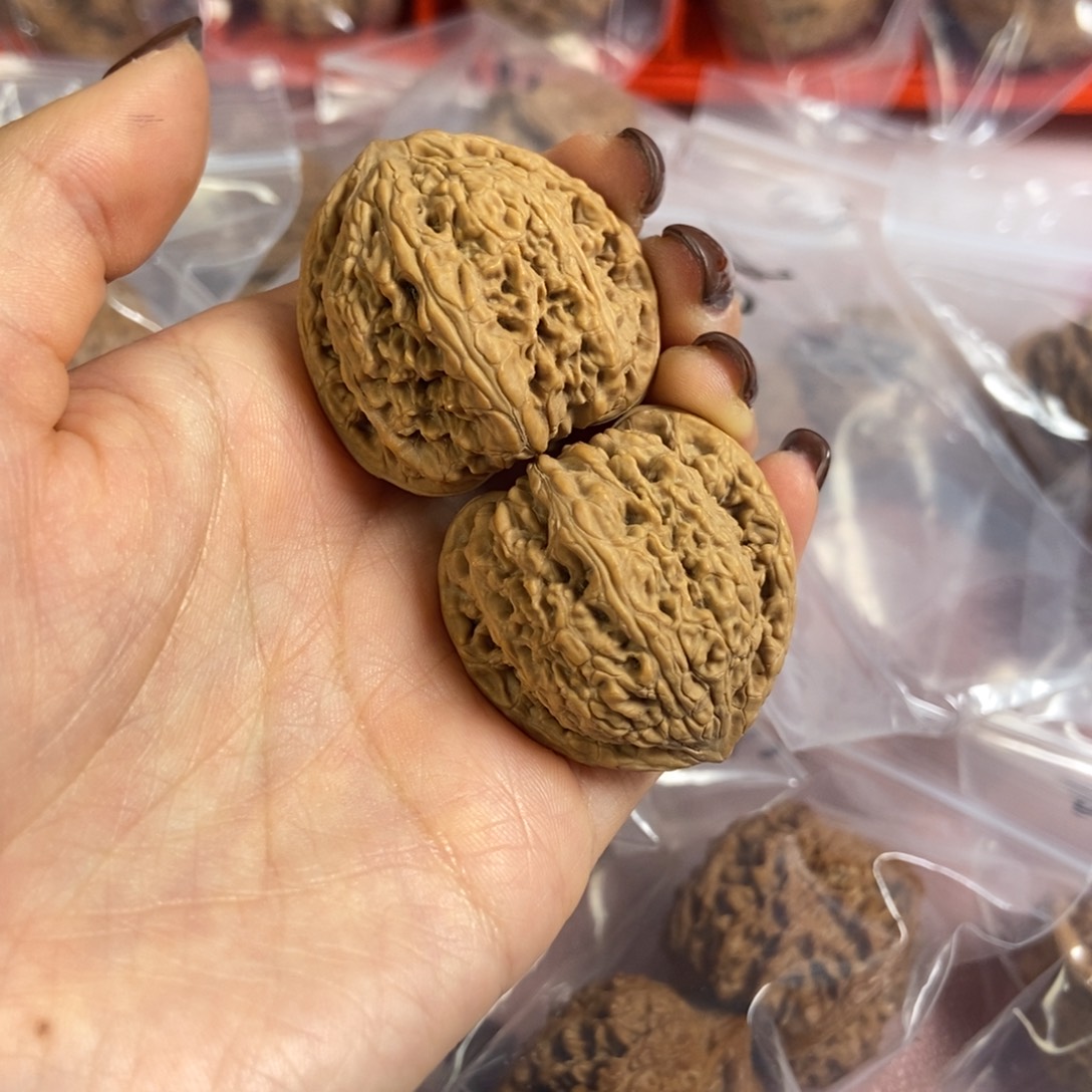 文玩核桃吊坠34承德密纹148