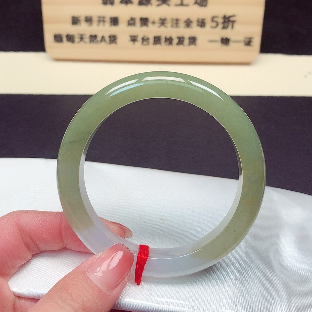翡翠手镯未镶嵌166号
