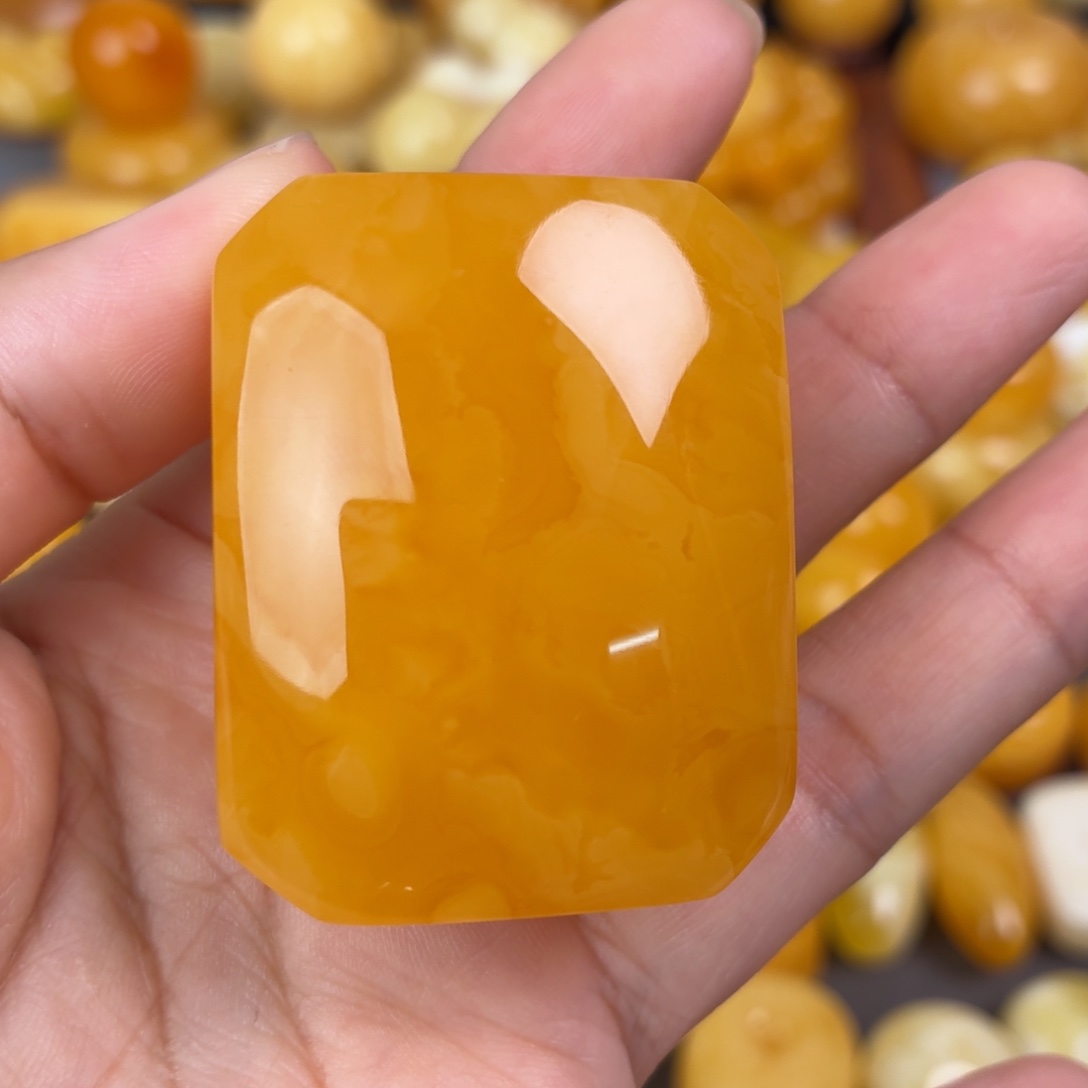 蜜蜡未镶嵌吊坠(不含链)橘红面包牌