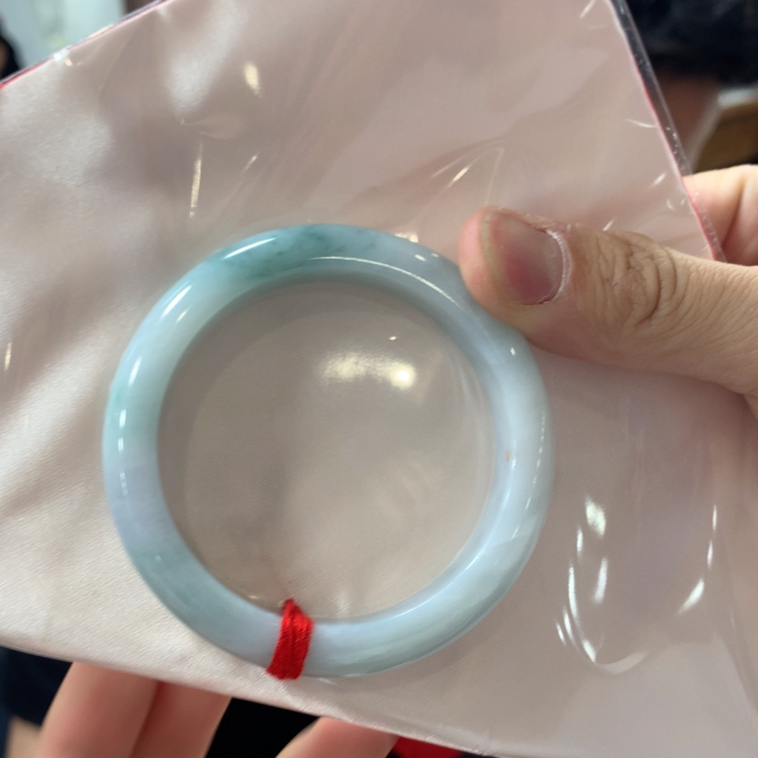 翡翠未镶嵌手镯买断