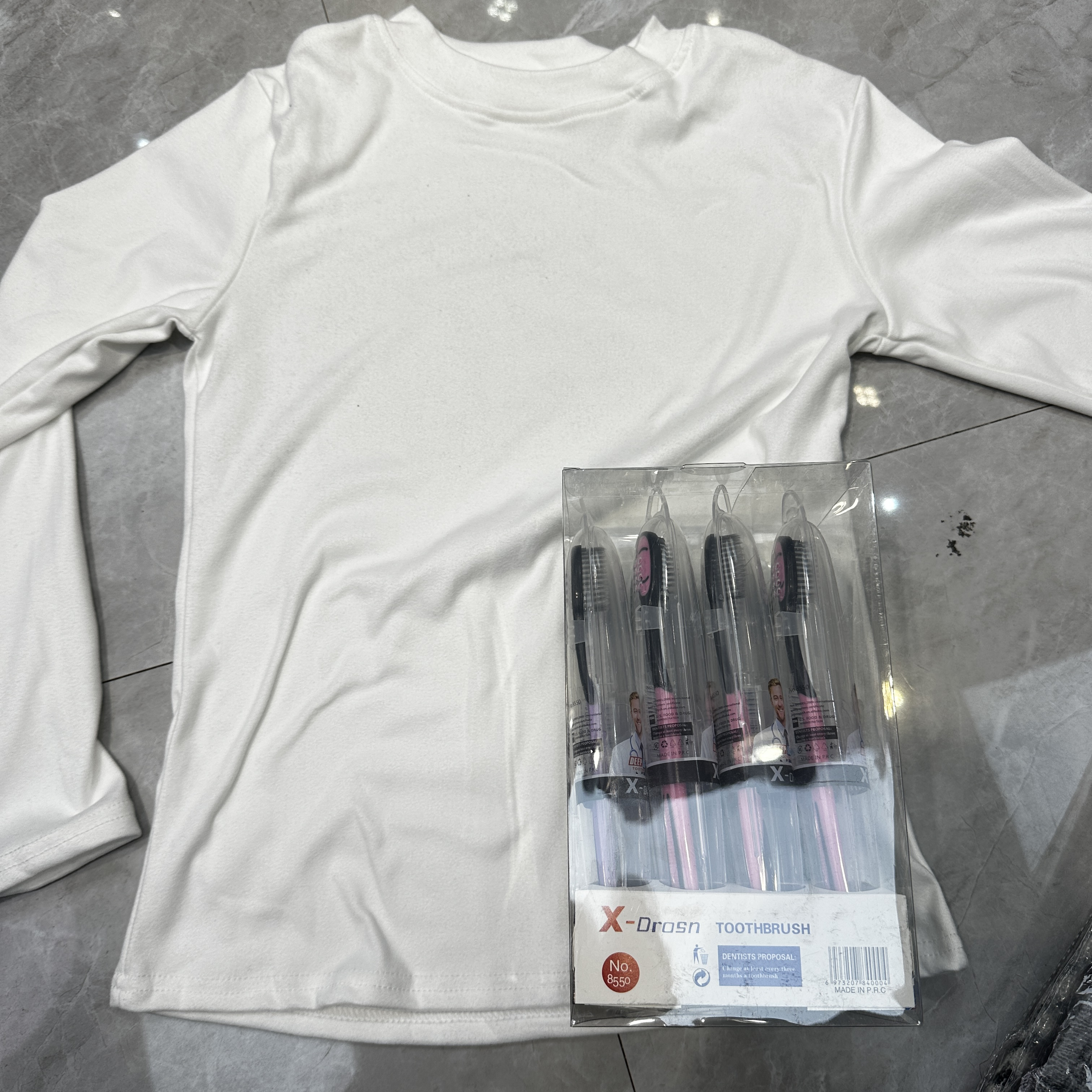 大美小美 好物分享（十二根牙刷）一组百搭T恤