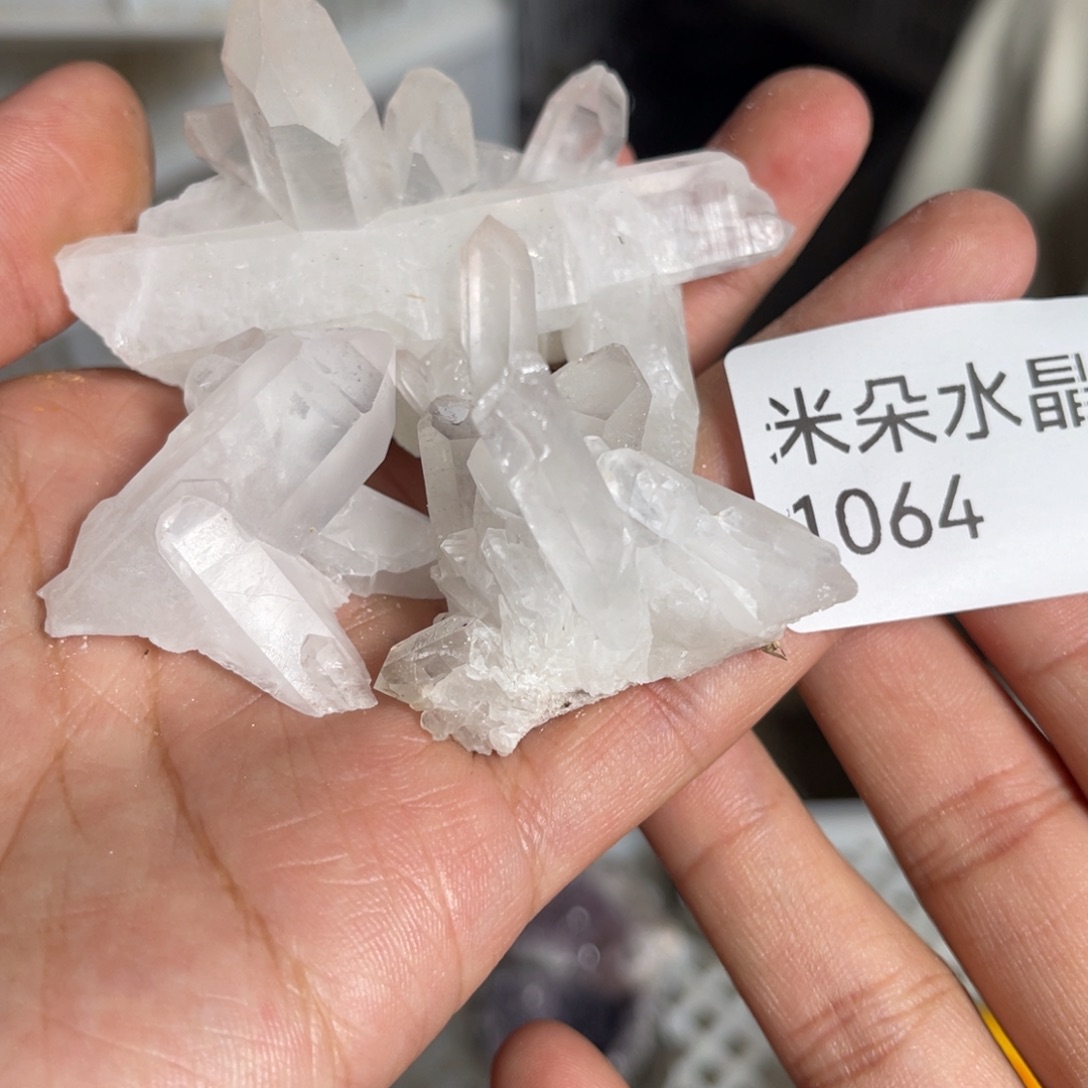 梵***铭珠宝半成品水晶未镶嵌水晶