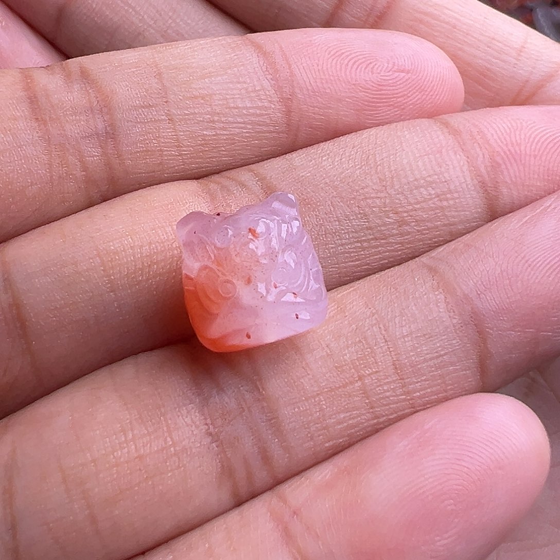 南红玛瑙未镶嵌珠宝奇石醒狮11.2mm