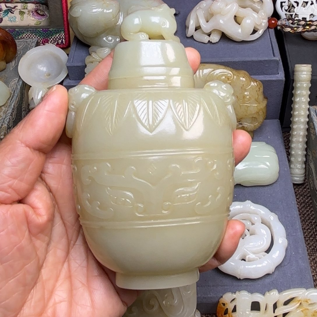 和田玉（糖玉）摆件未镶嵌陈*