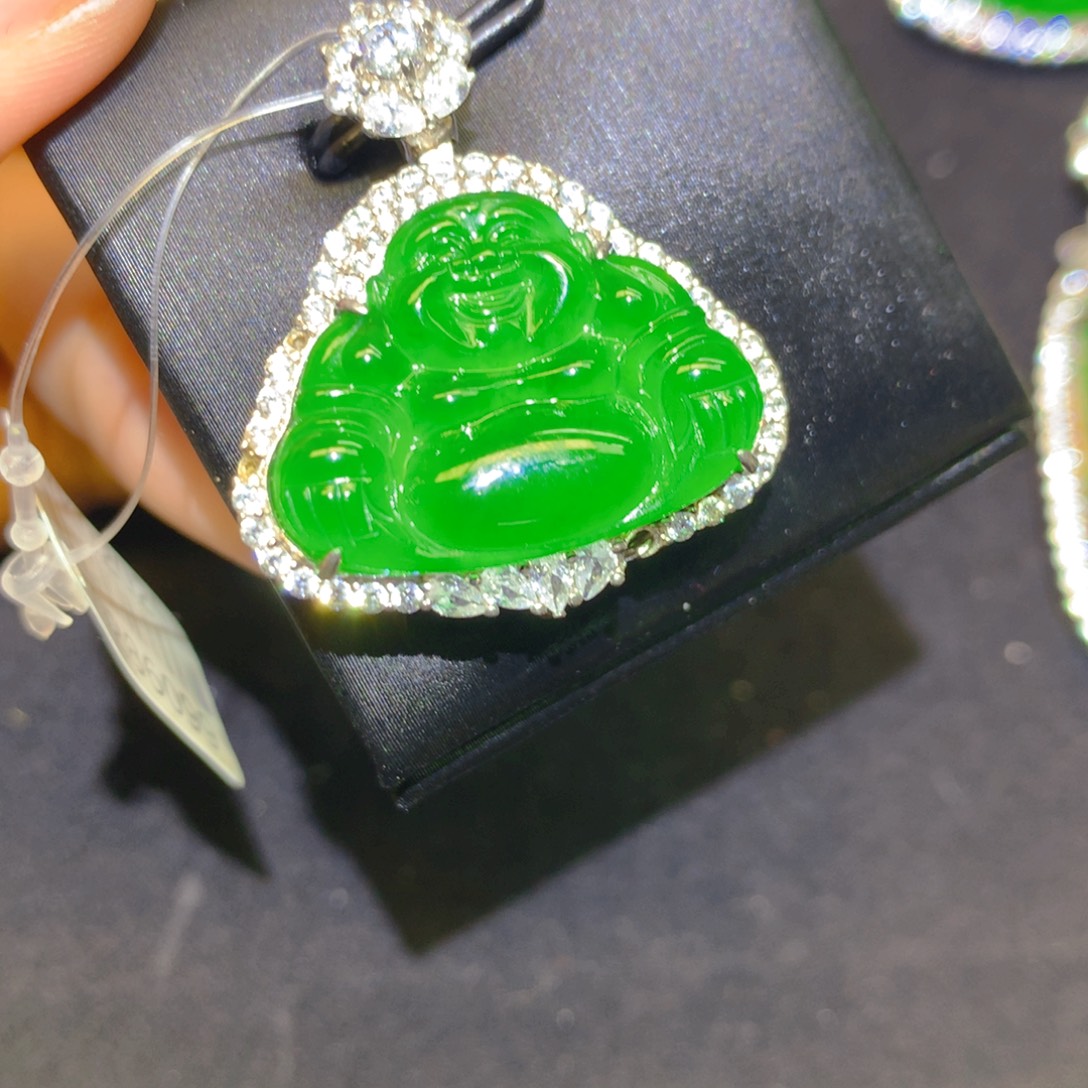 翡翠银S925镶嵌颈饰