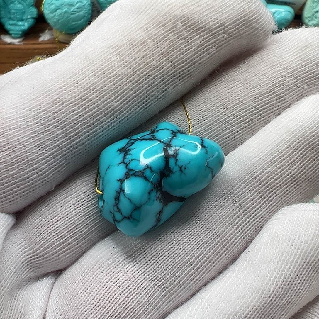 绿松石配饰未镶嵌