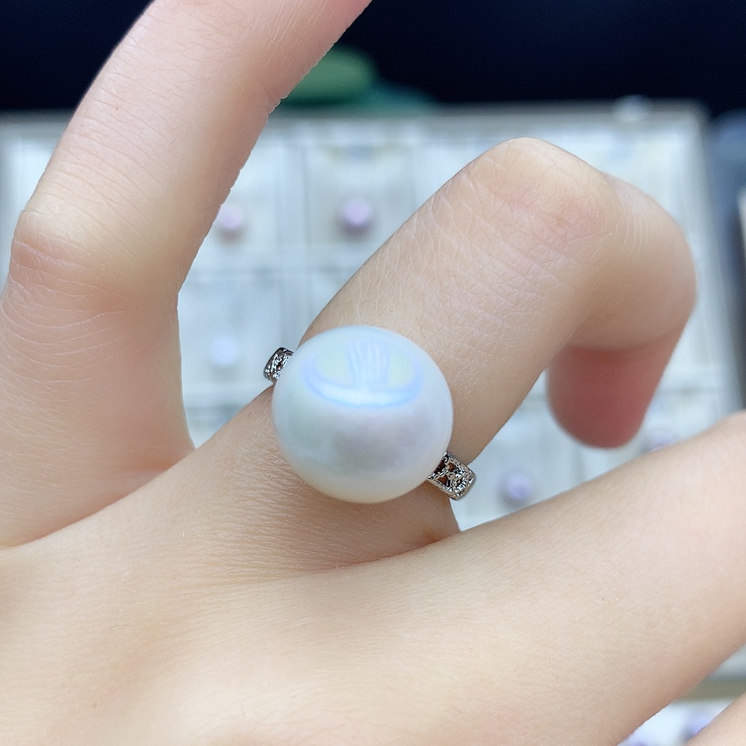 淡水珍珠颈饰合金