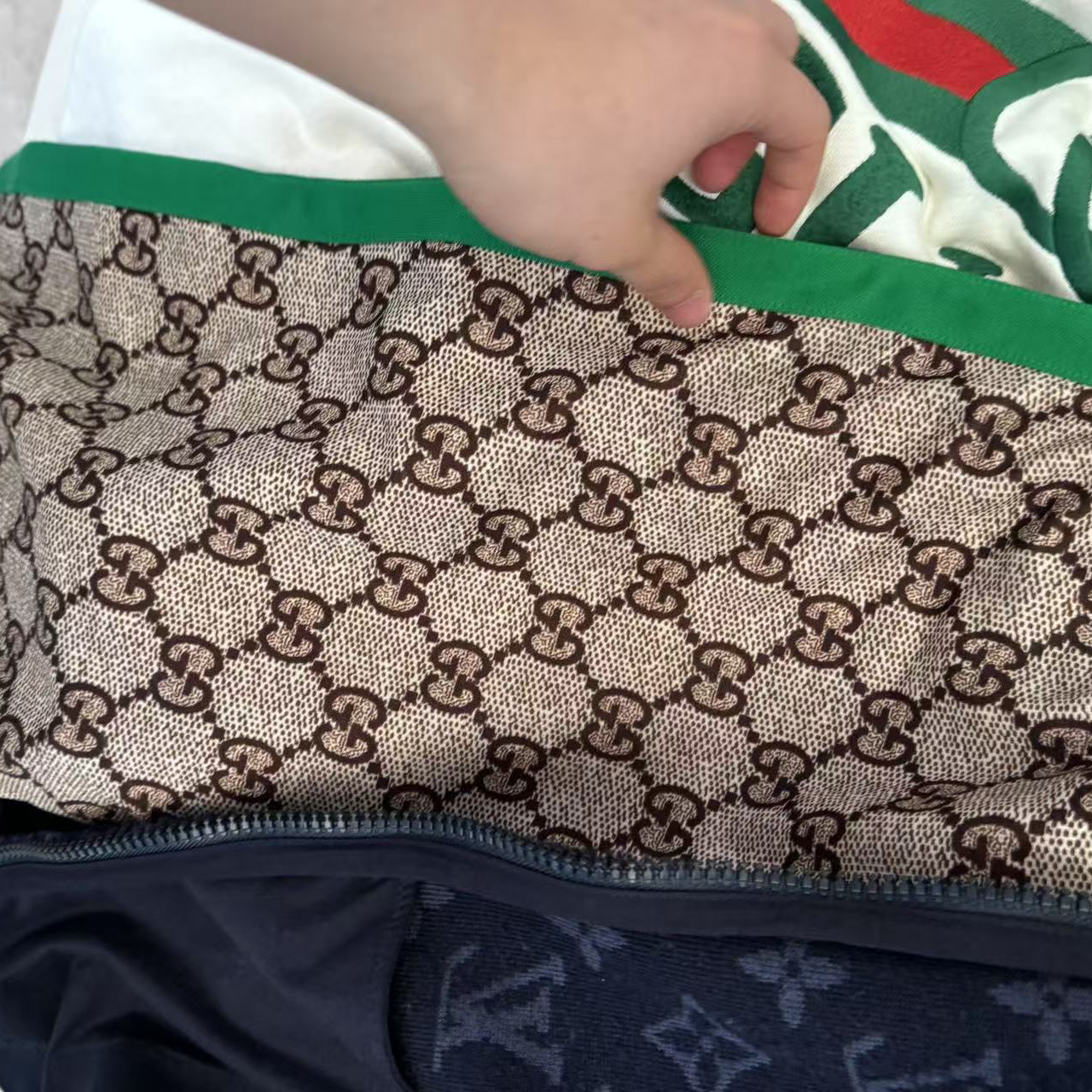 全新未使用 GUCCI/古驰 古驰满印裤子