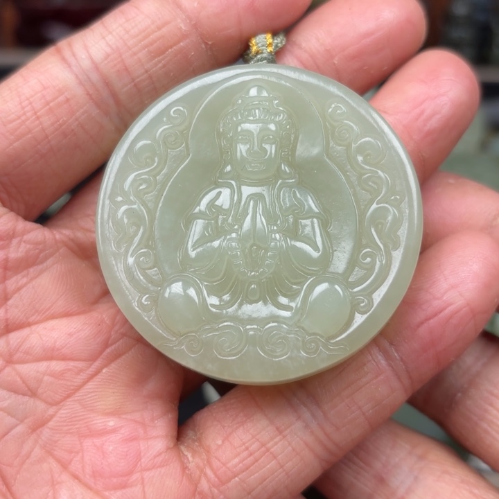 和田玉吊坠未镶嵌