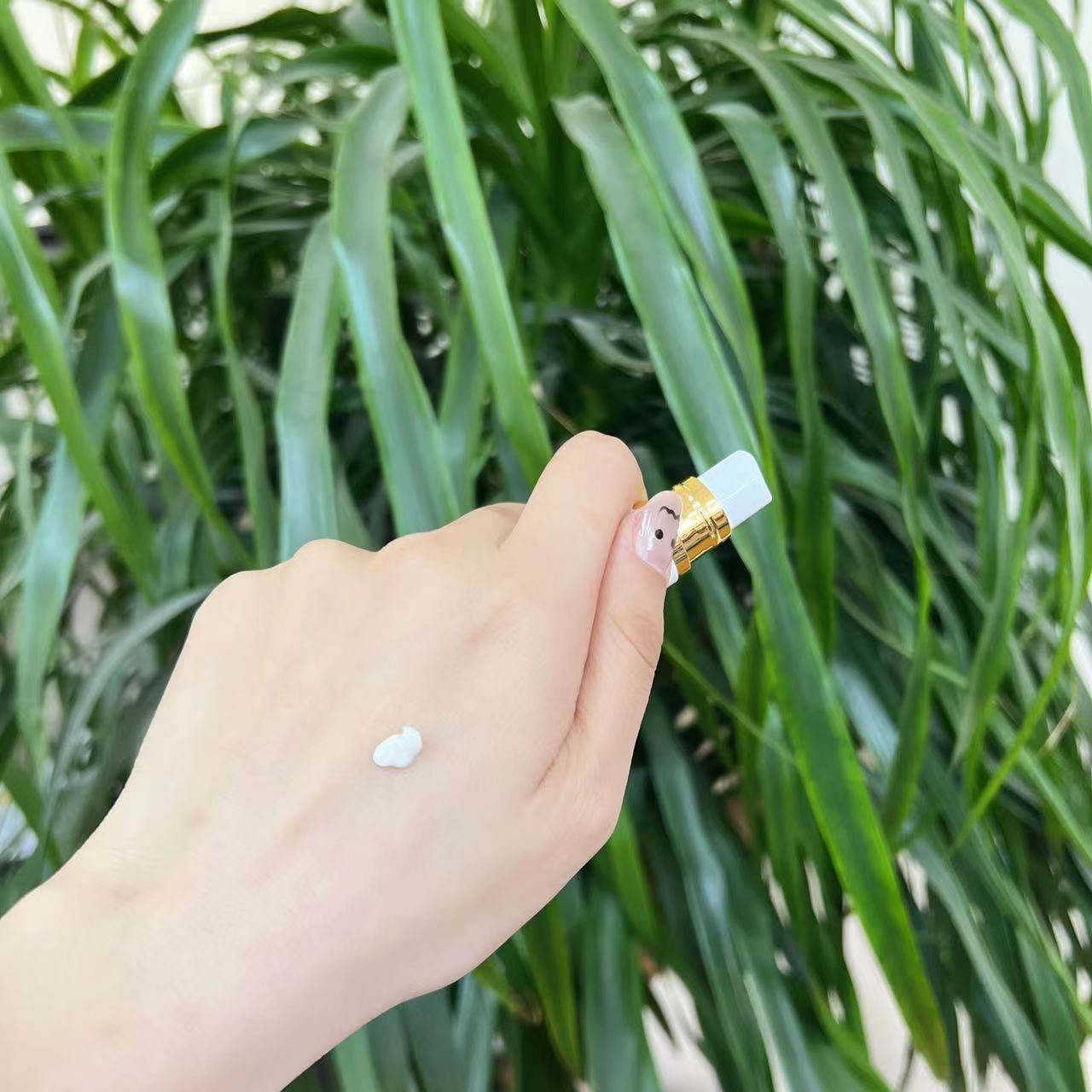 【高阶抗老！】贵妇姐妹看过来！紧肤精华乳！