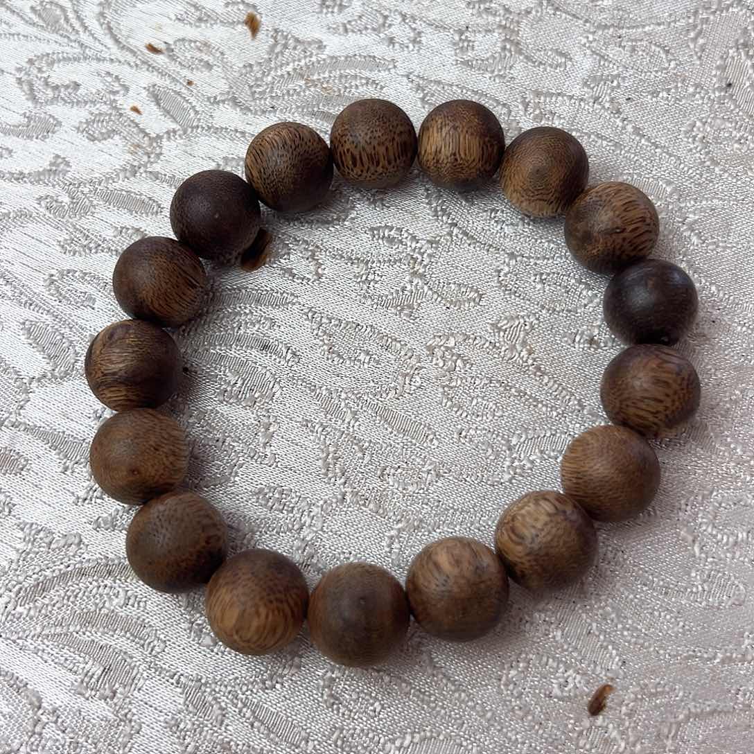 沉香手串1.6板头多样性发一沉香手串