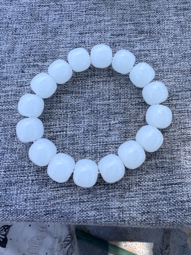 高端精品老型珠手串白