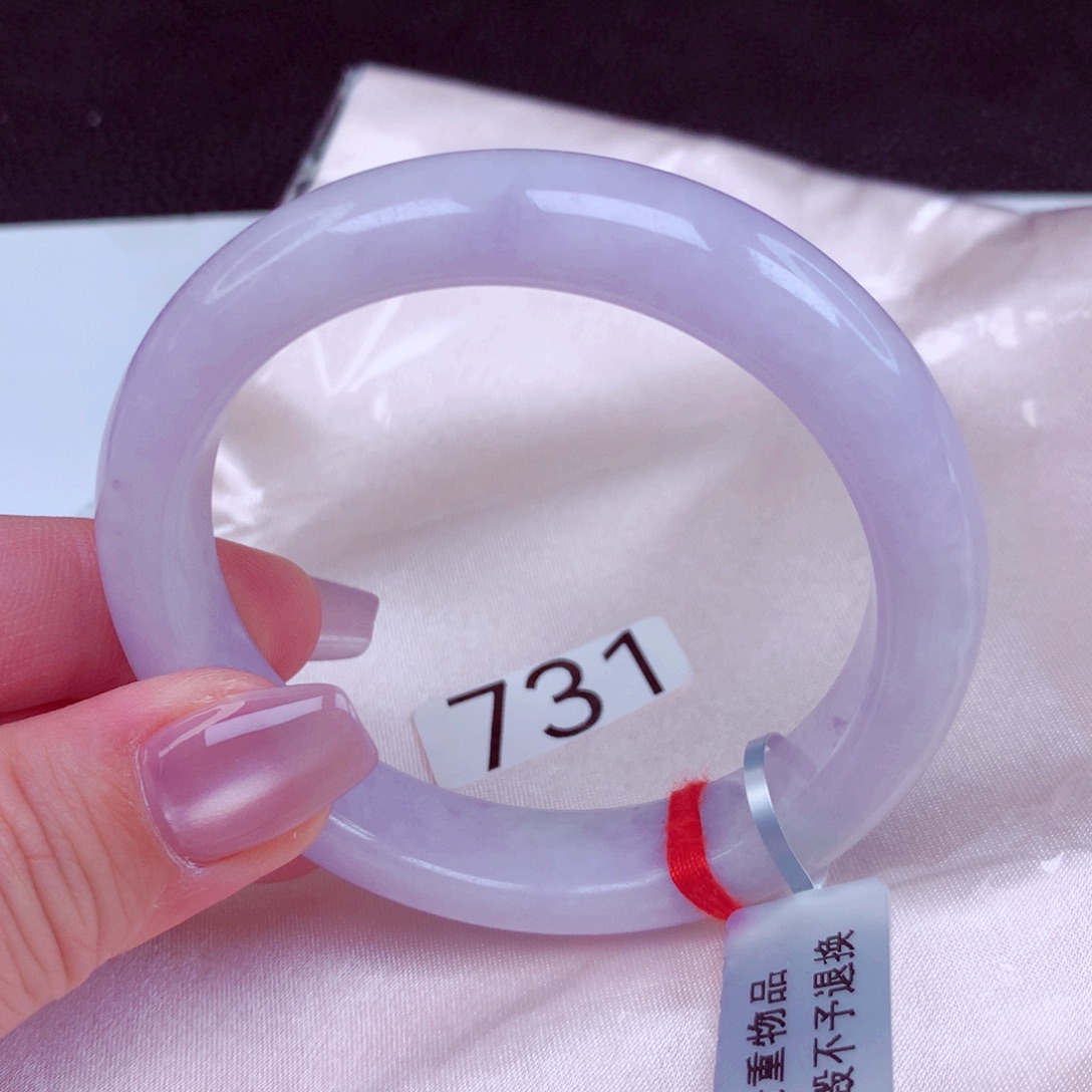 翡翠未镶嵌手镯手镯