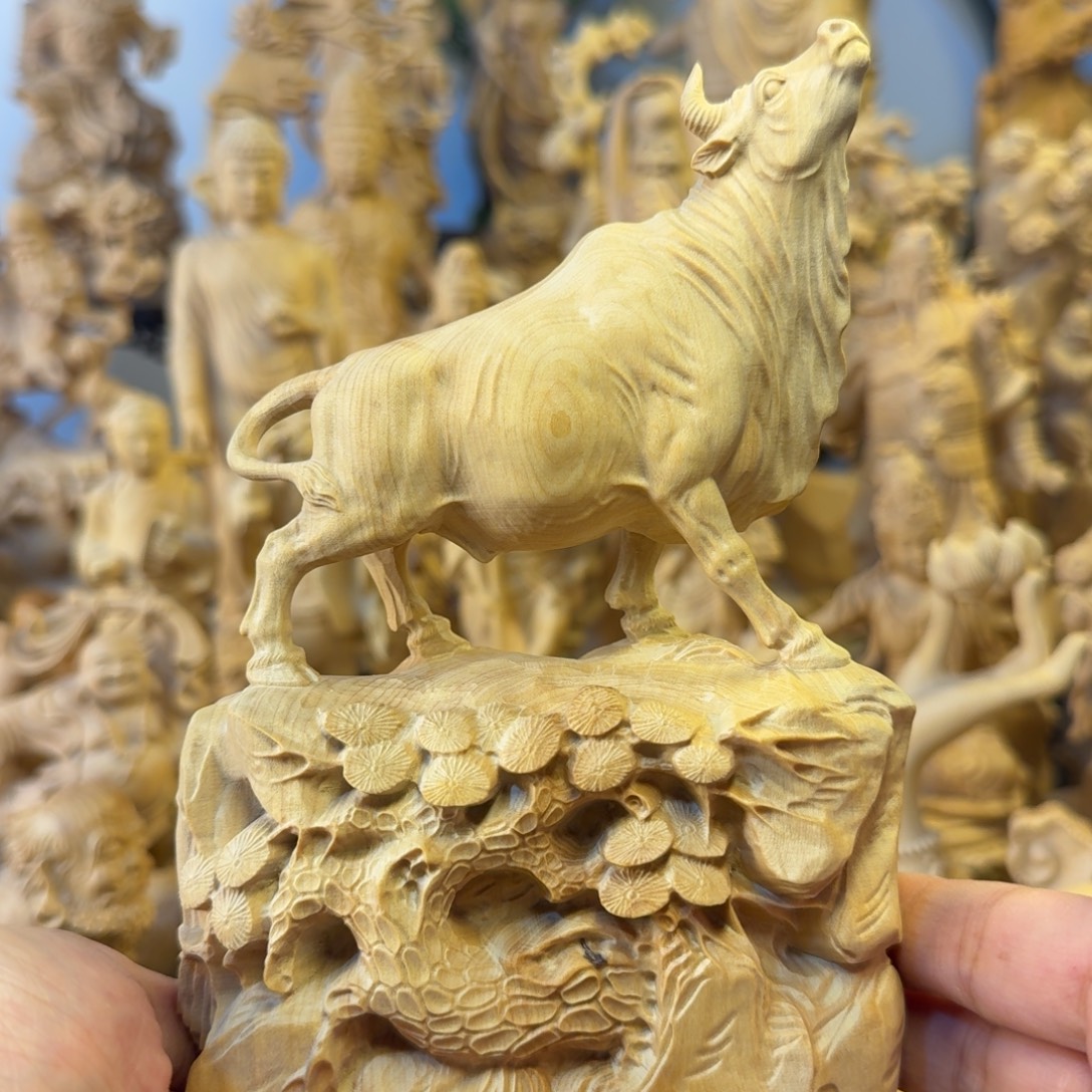 简***8黄杨木小叶黄杨木15高牛气冲天摆件