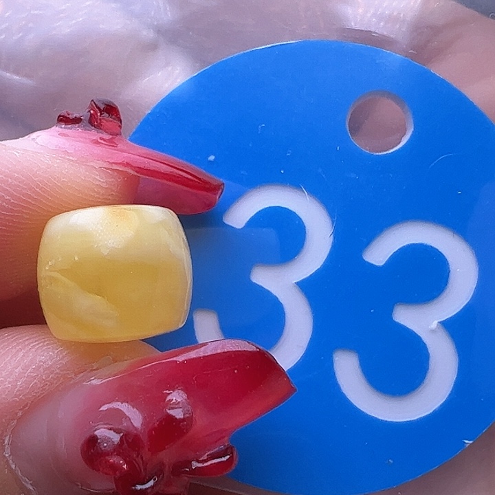 蜜蜡裸石未镶嵌微瑕 10mm 直切