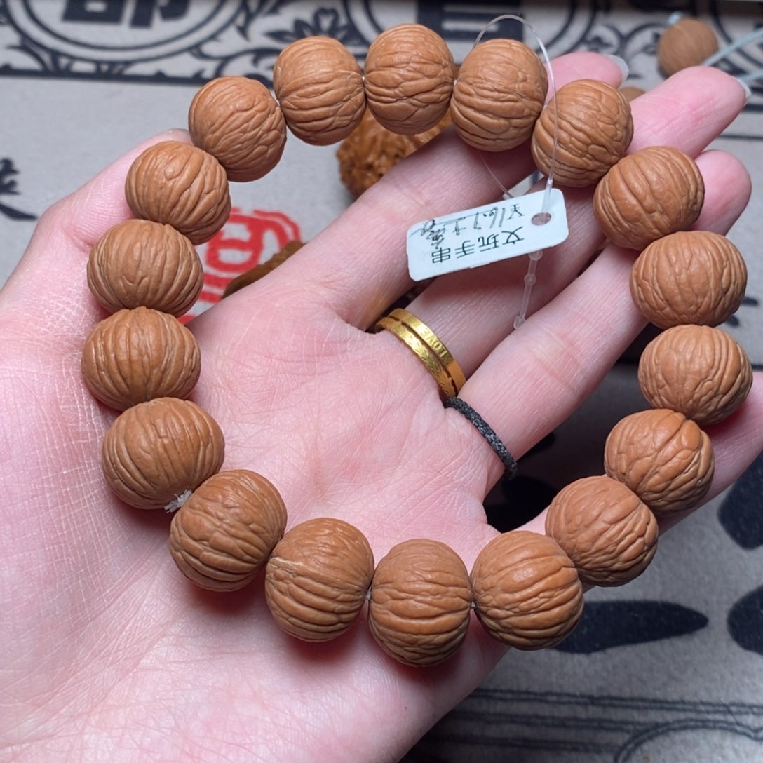 北***钰文玩核桃把件文玩手串