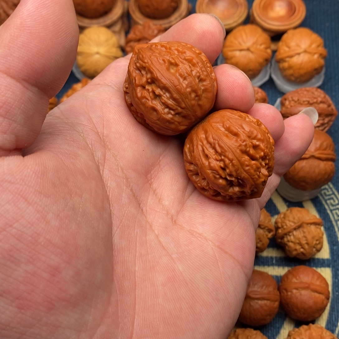 破***丶把件文玩核桃蚁王