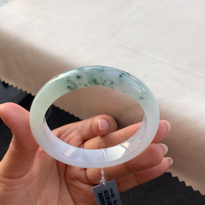 翡翠手镯未镶嵌翡翠手镯58