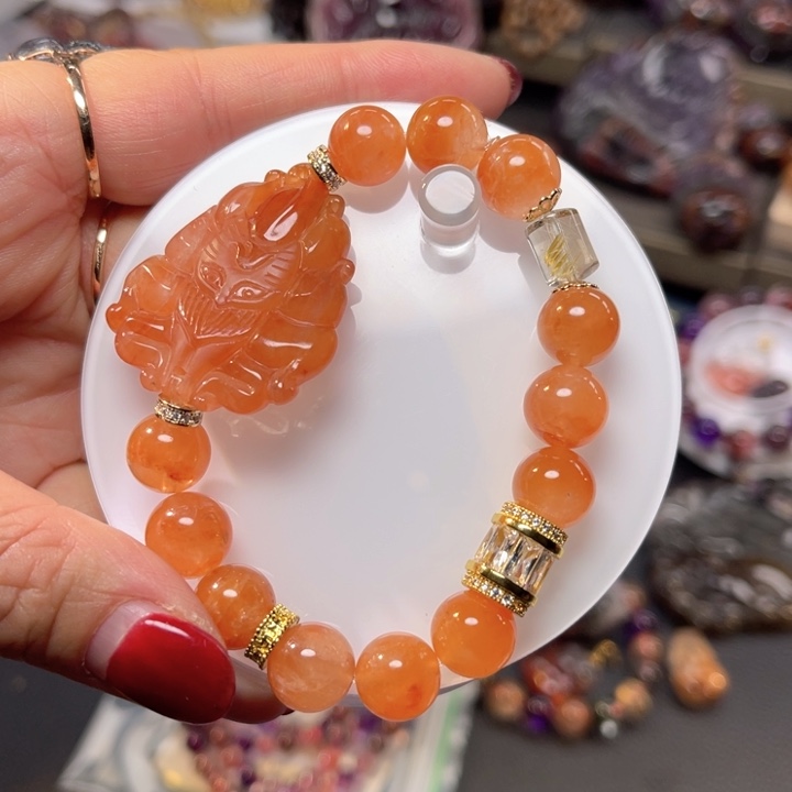 水晶颈饰未镶嵌订制