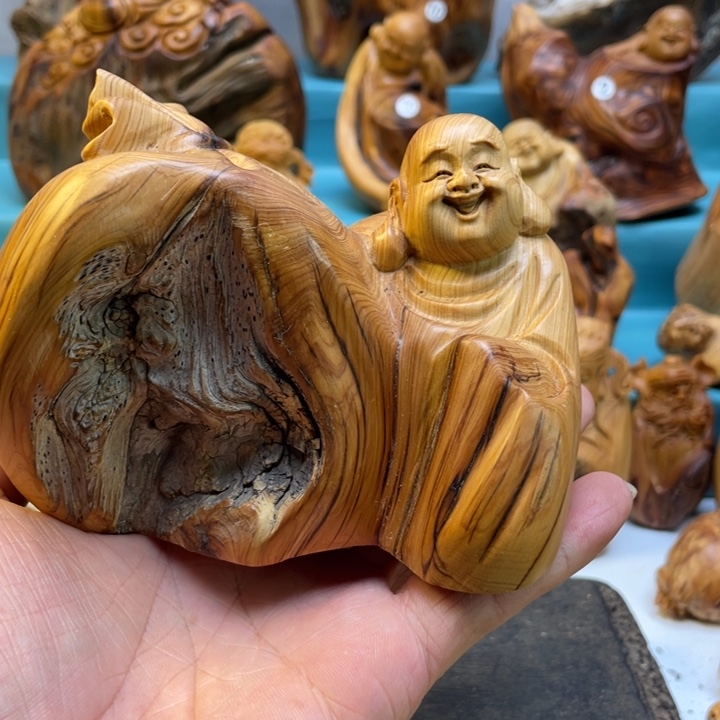 柏木（崖柏）山****良太崖崖柏