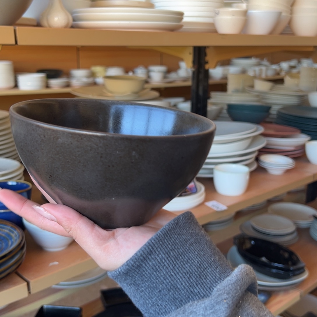 新骨瓷060瑕疵慎拍冰点棕 大肚碗6寸