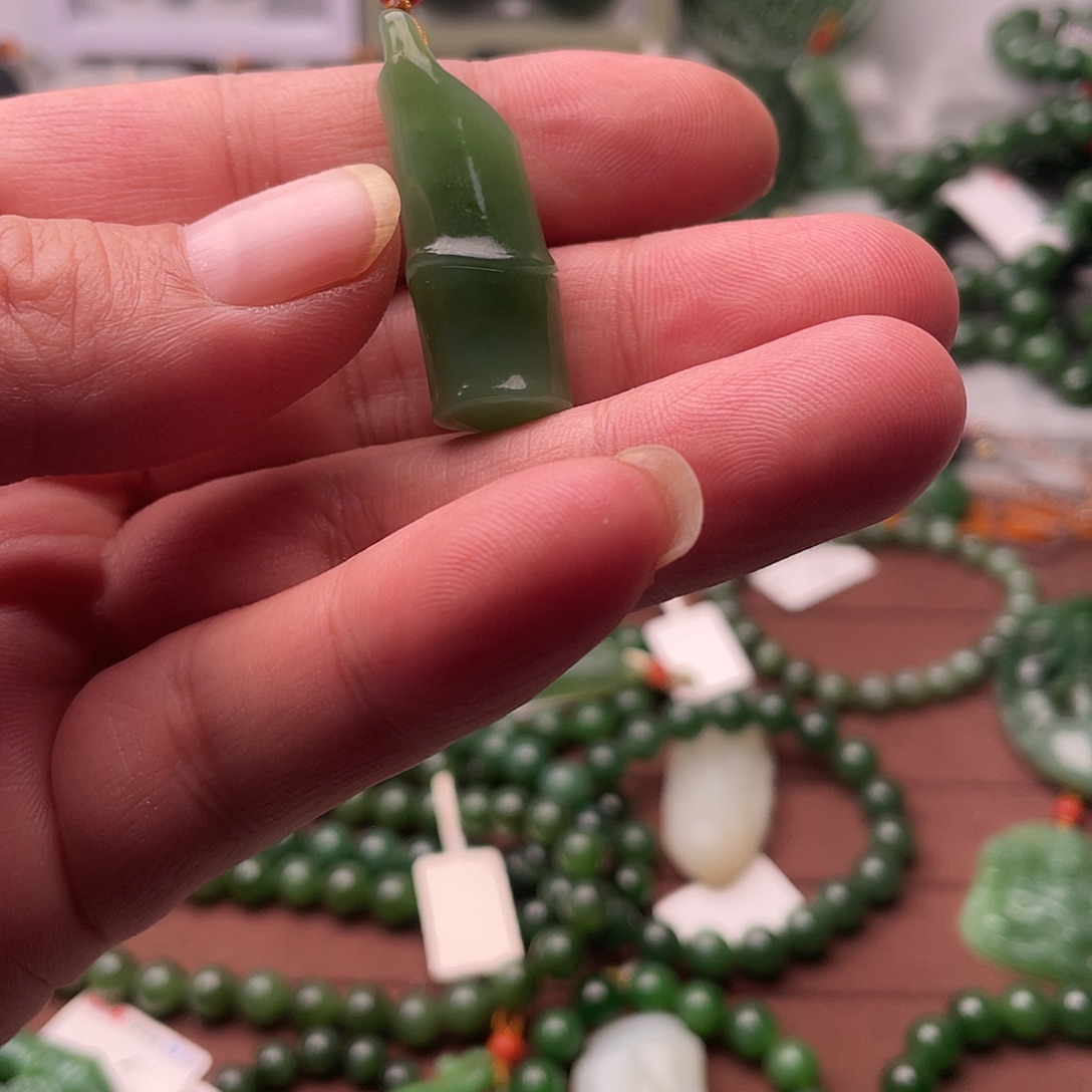 和田玉（碧玉）未镶嵌吊坠(不含链)