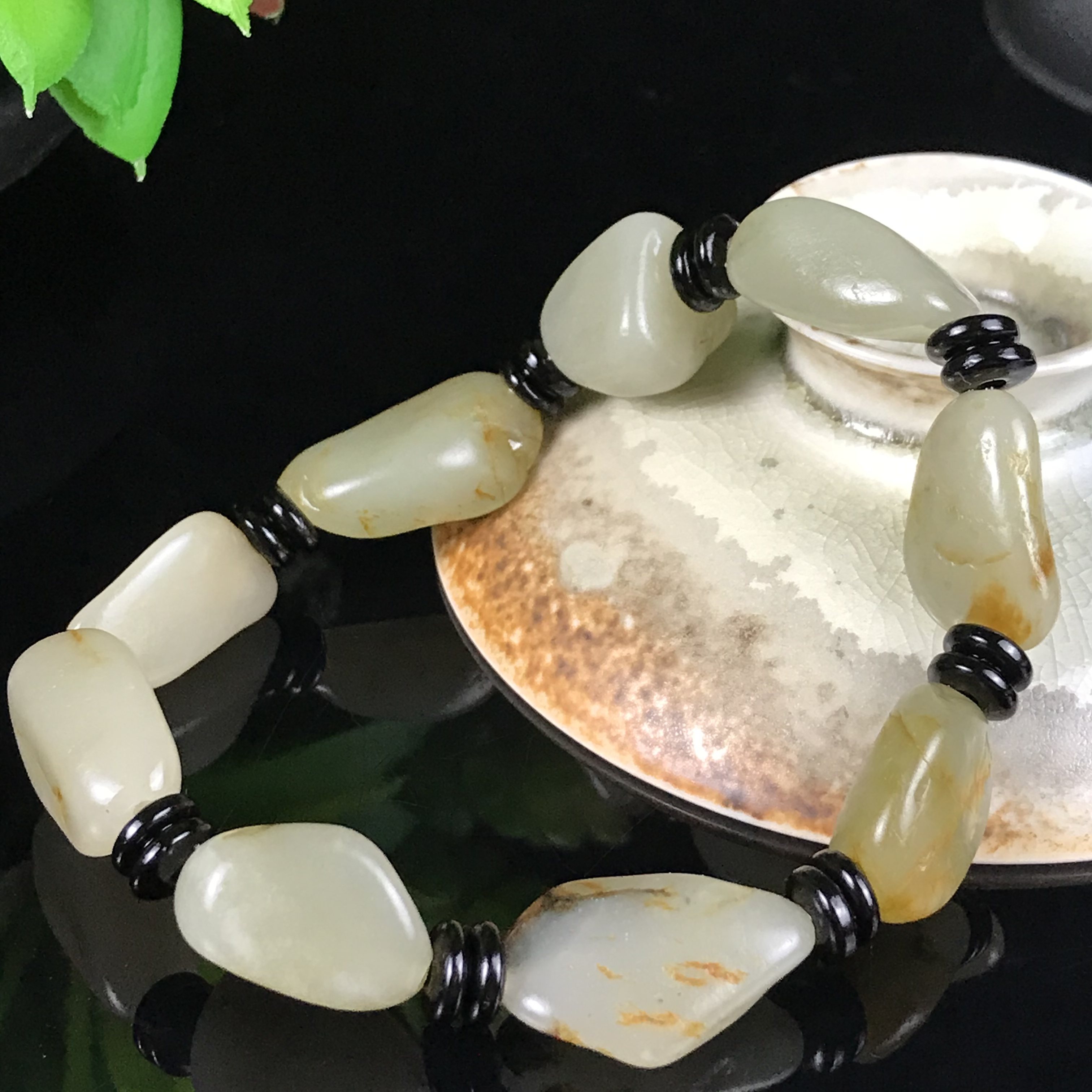 新疆和田玉青白玉手串