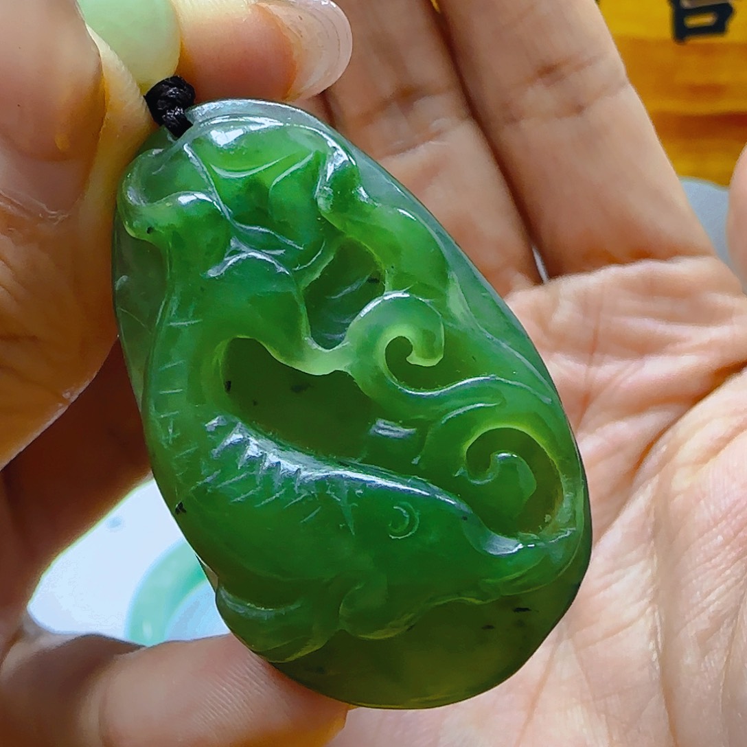 和田玉颈饰未镶嵌和田玉240