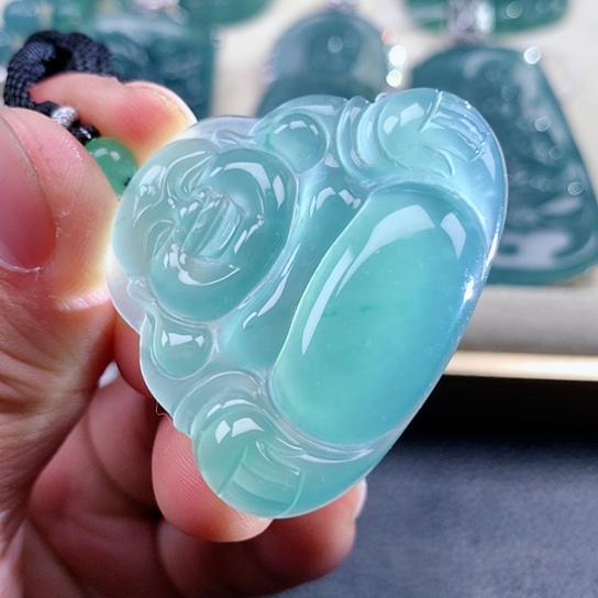 【闪购商品】翡翠颈饰未镶嵌天然