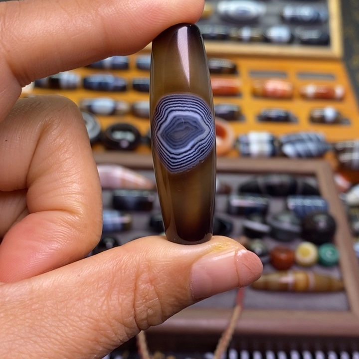 未镶嵌玛瑙/玉髓珠宝半成品?*总