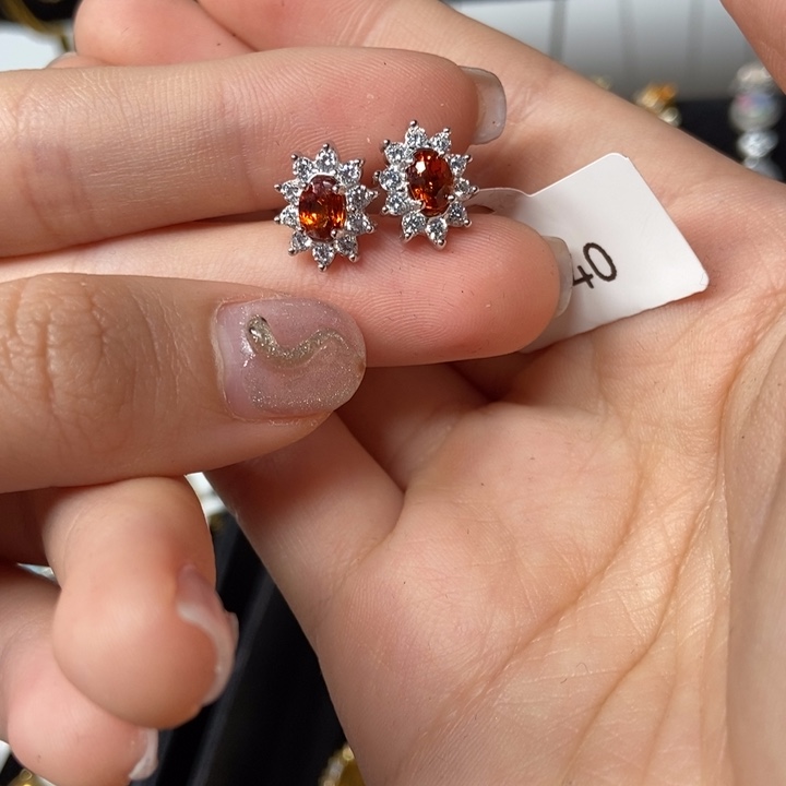 石榴石（芬达石）耳饰银S925镶嵌芬达石