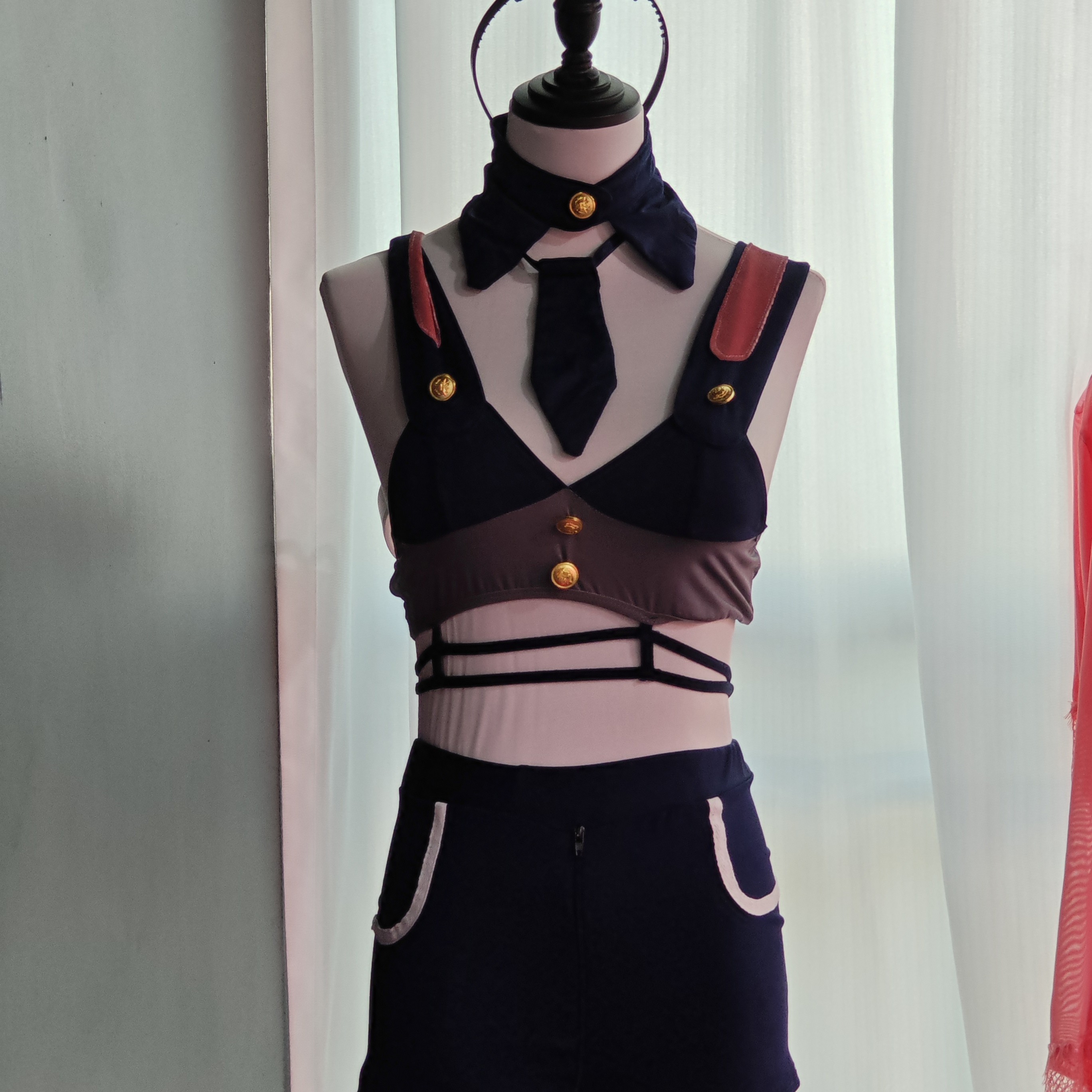 蓝色紧身连体演出服欧美兔兔警官动漫