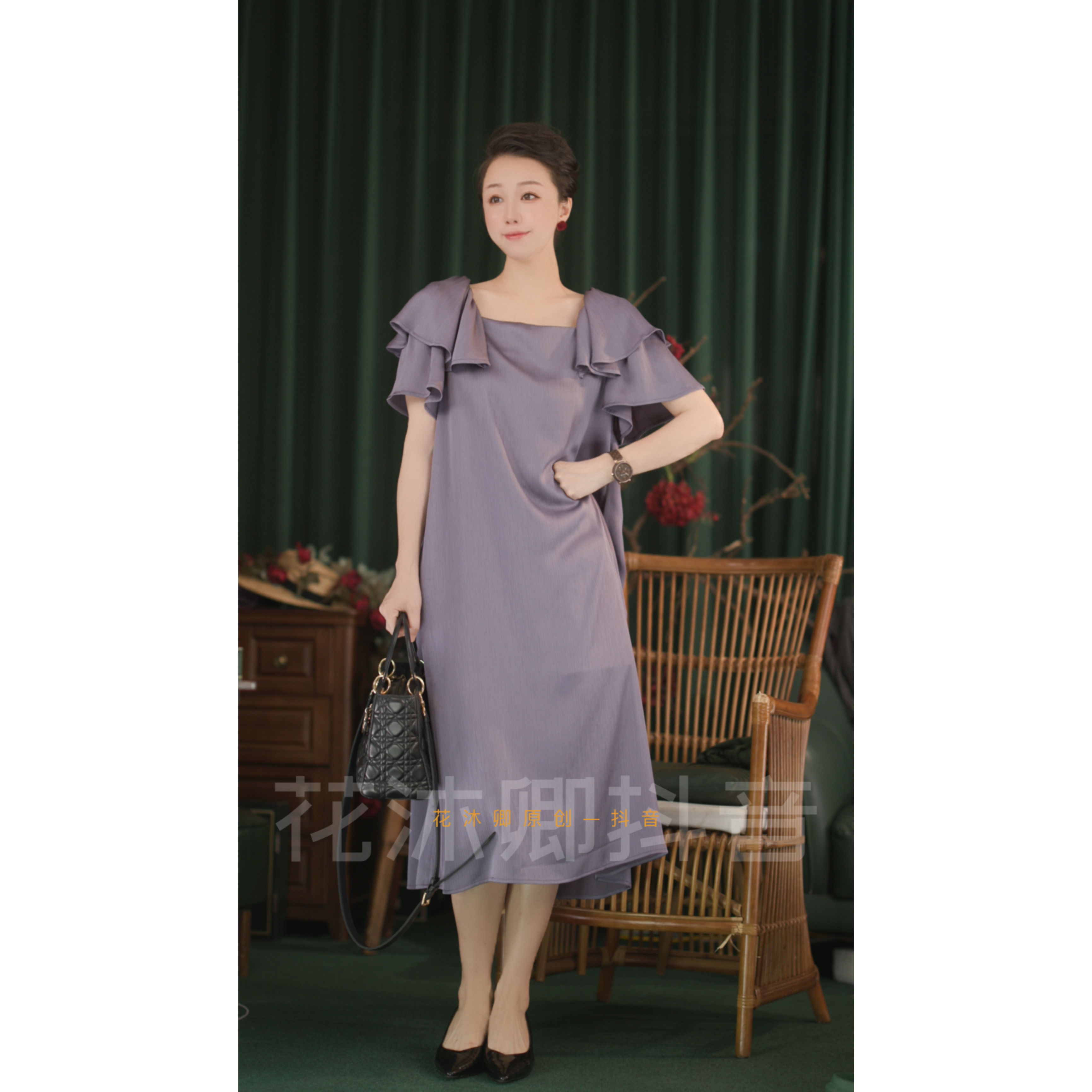 {花蕾原创}原创设计夏季宽松休闲韩版一字领荷叶袖连衣裙