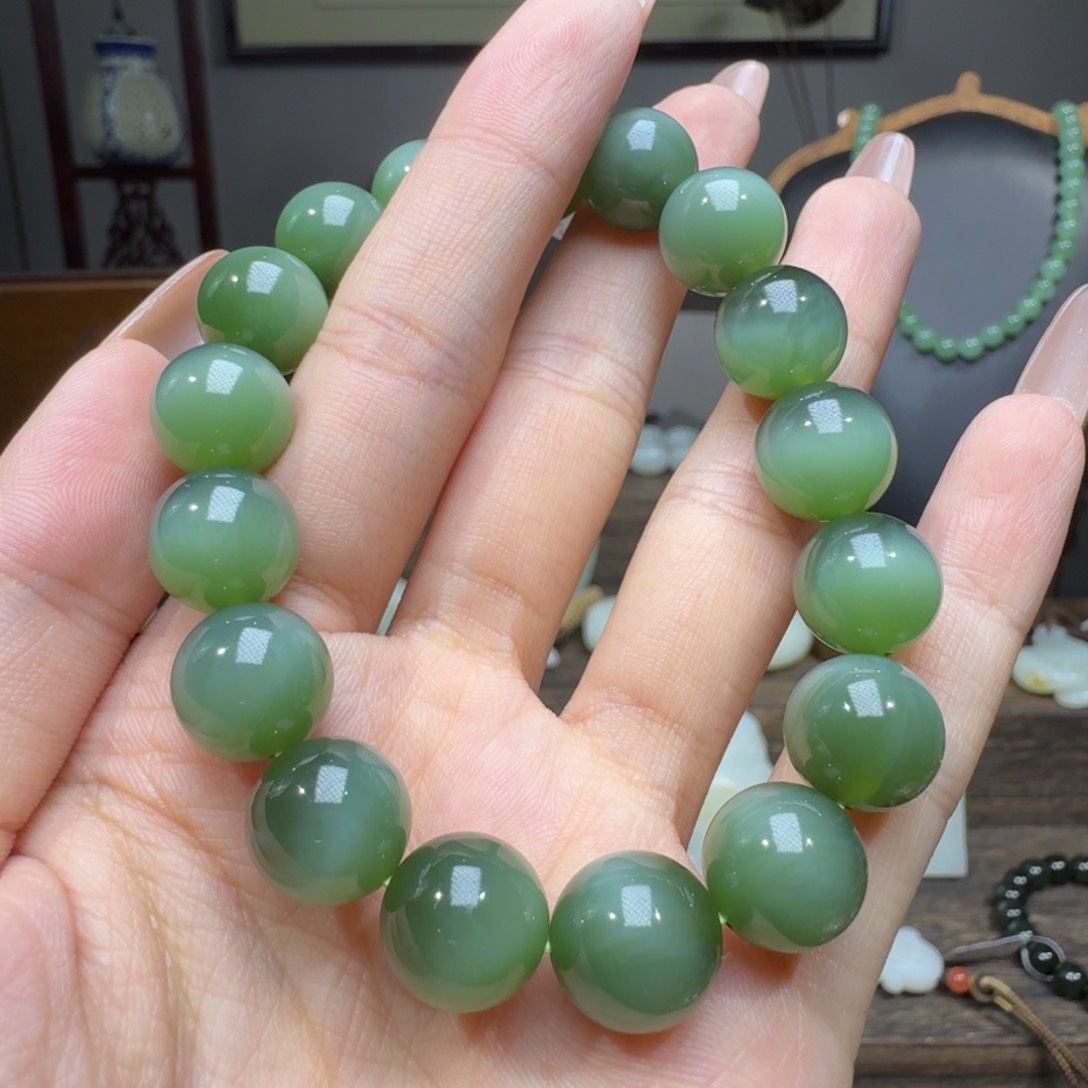 和田玉手串未镶嵌