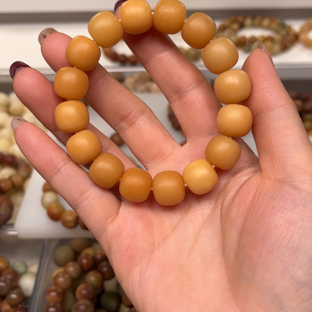 白玉菩提手串风化手串