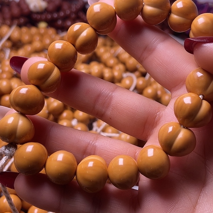 ****猴头核桃手串14尺寸镜面柯基屁桃手持全品无暇