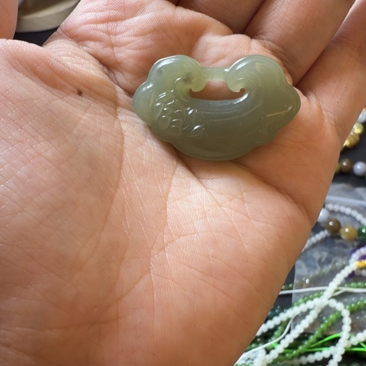 和田玉未镶嵌手链如意锁 34.7大漏