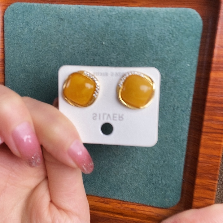 蜜蜡银S925镶嵌耳饰耳钉