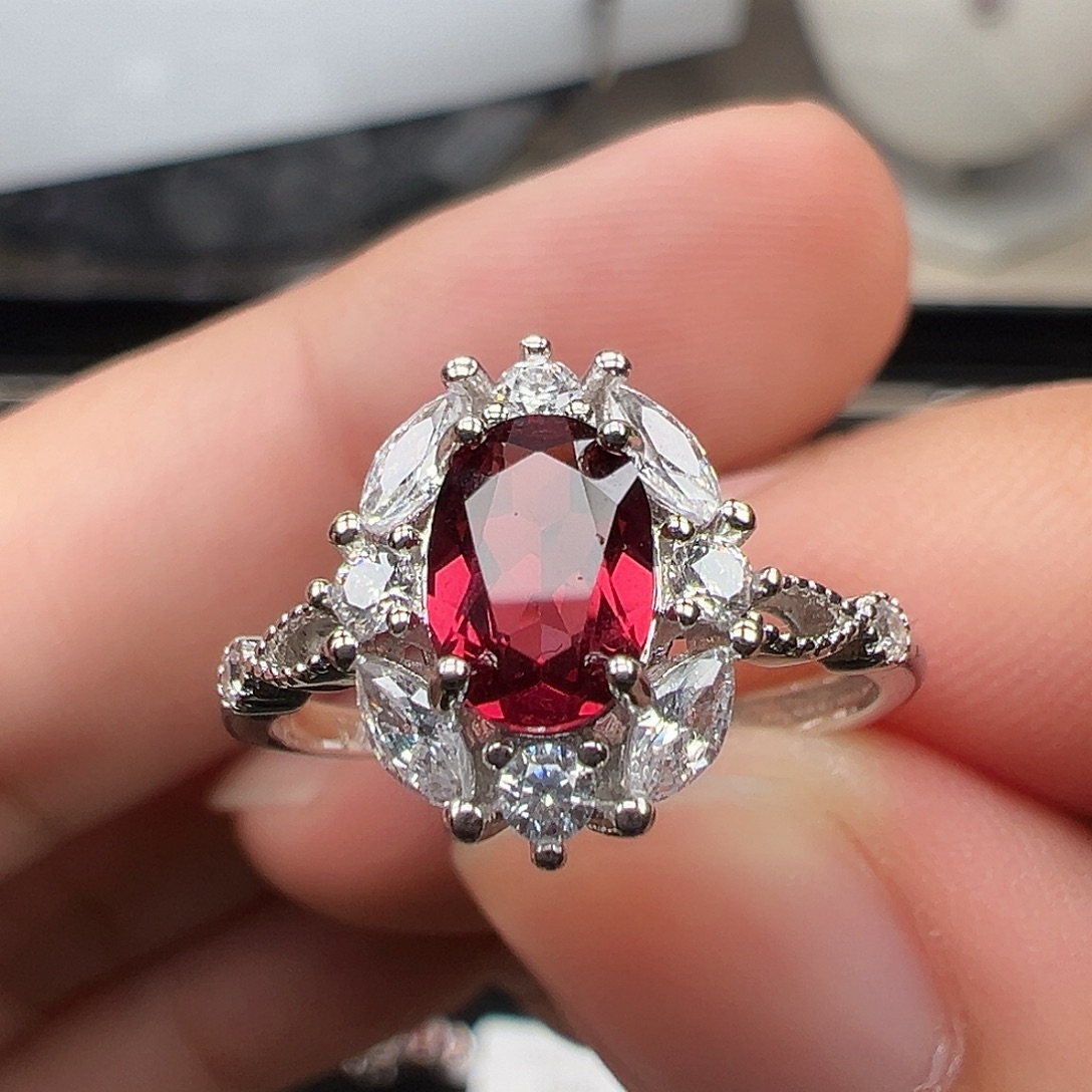 石榴石银S925镶嵌戒指