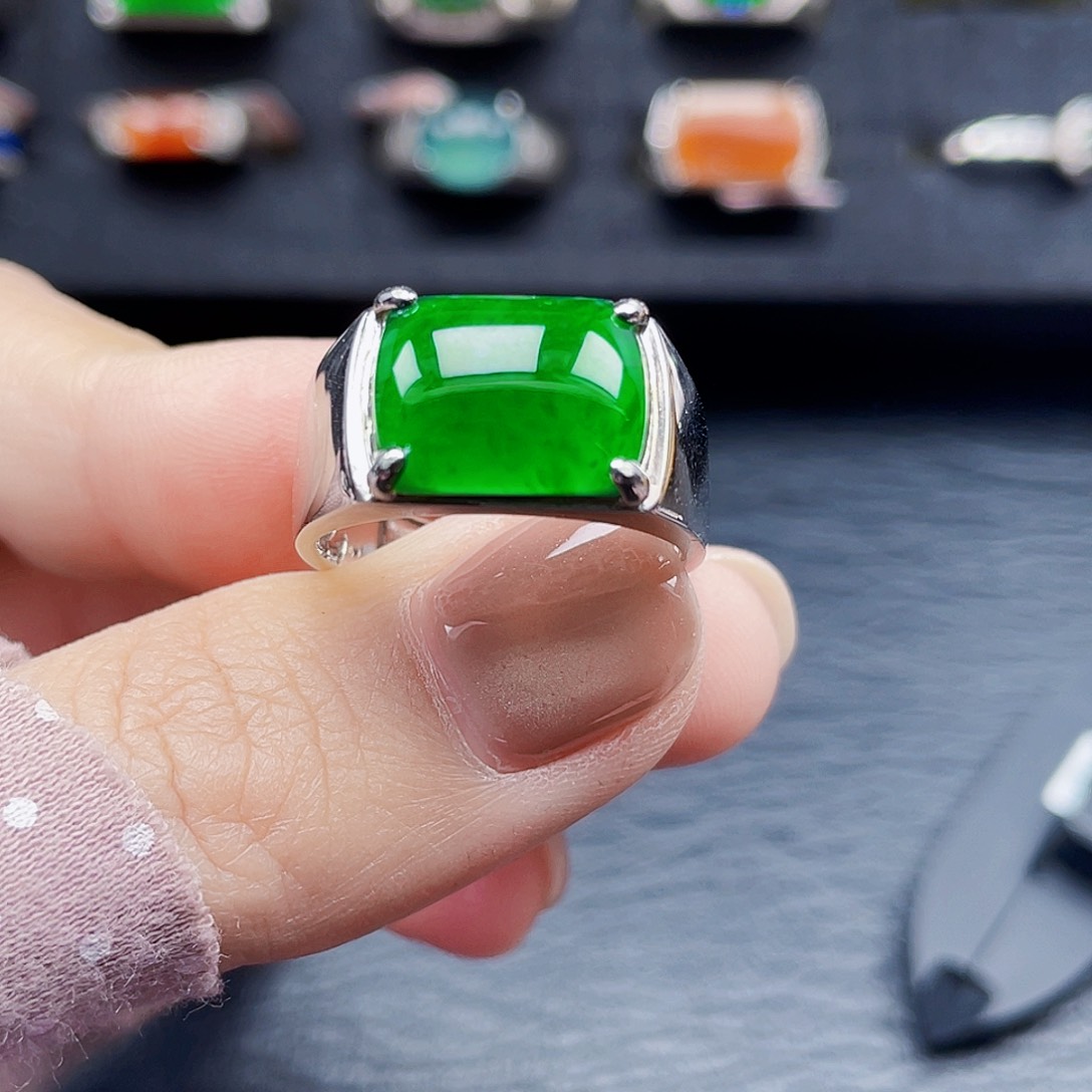 翡翠戒指银S925镶嵌天然a货翡翠2077