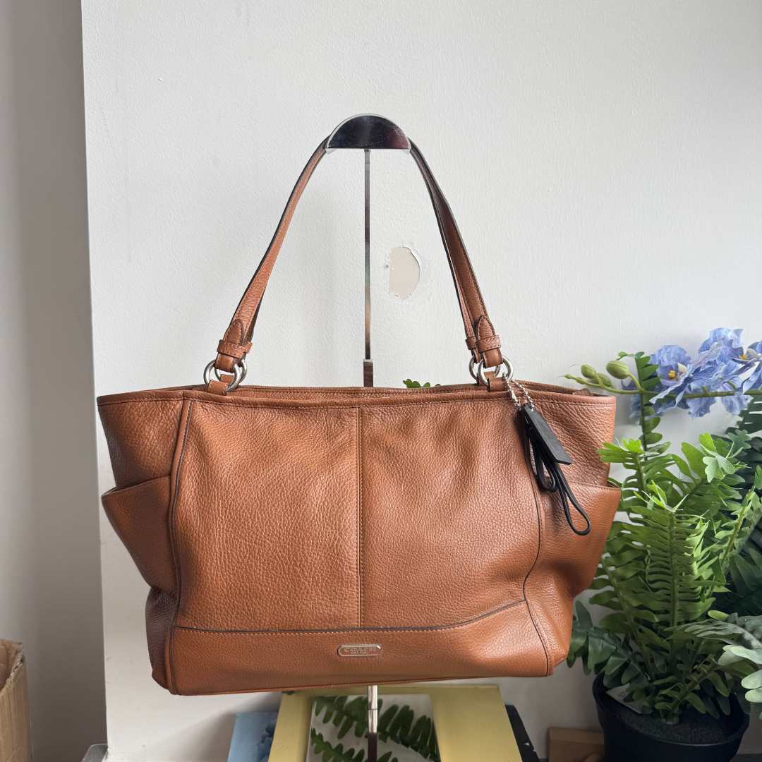 90新 COACH/蔻驰 中古棕色全皮荔枝纹托特手提腋下包103