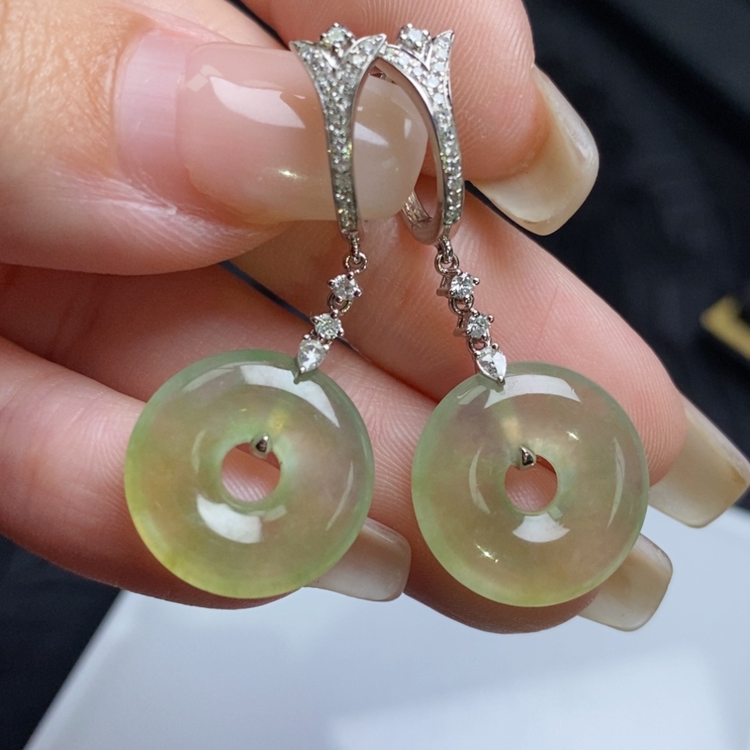 18K金镶嵌翡翠耳饰冰黄翡甜甜圈