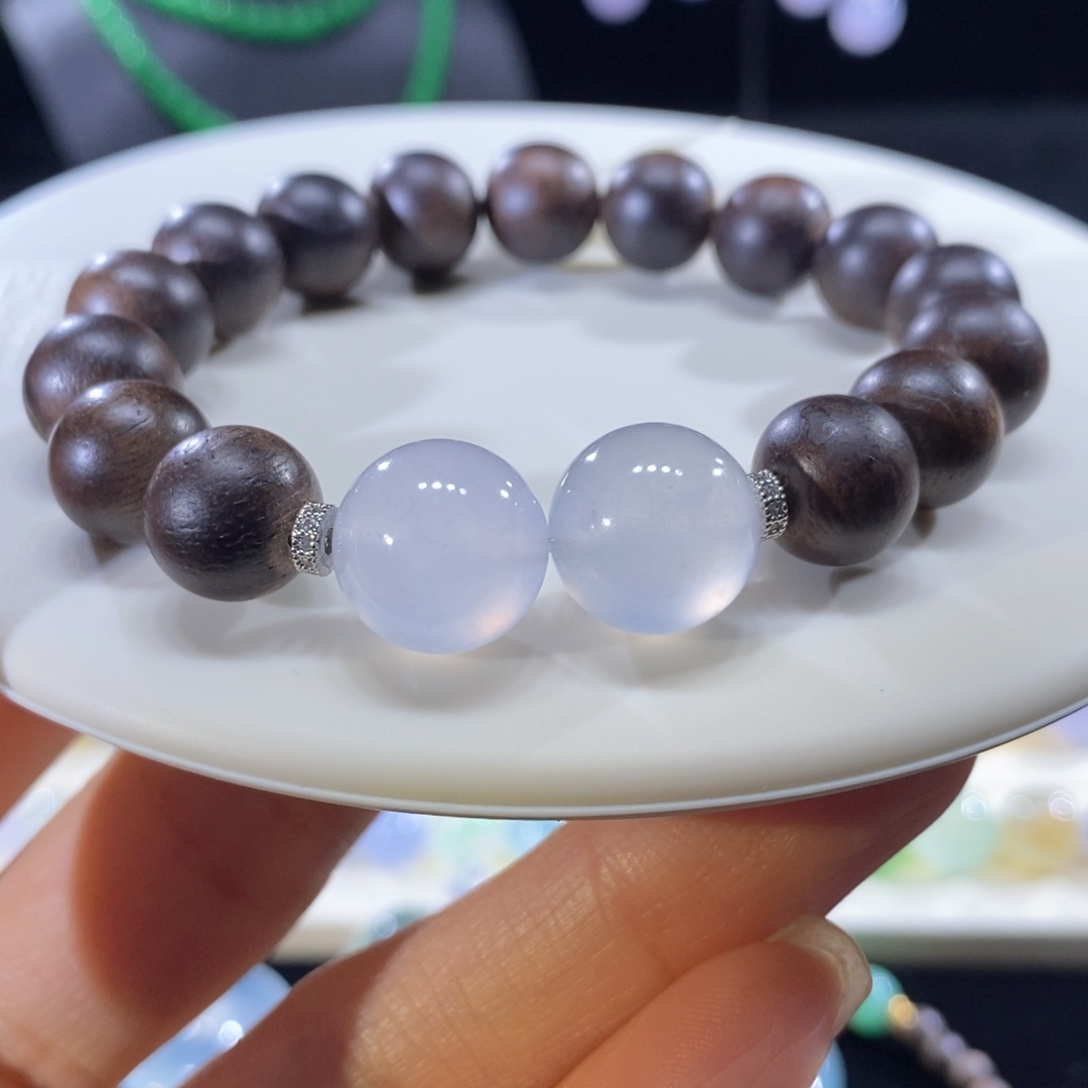 翡翠未镶嵌颈饰翡翠高冰茅台白圆珠手串12+mm