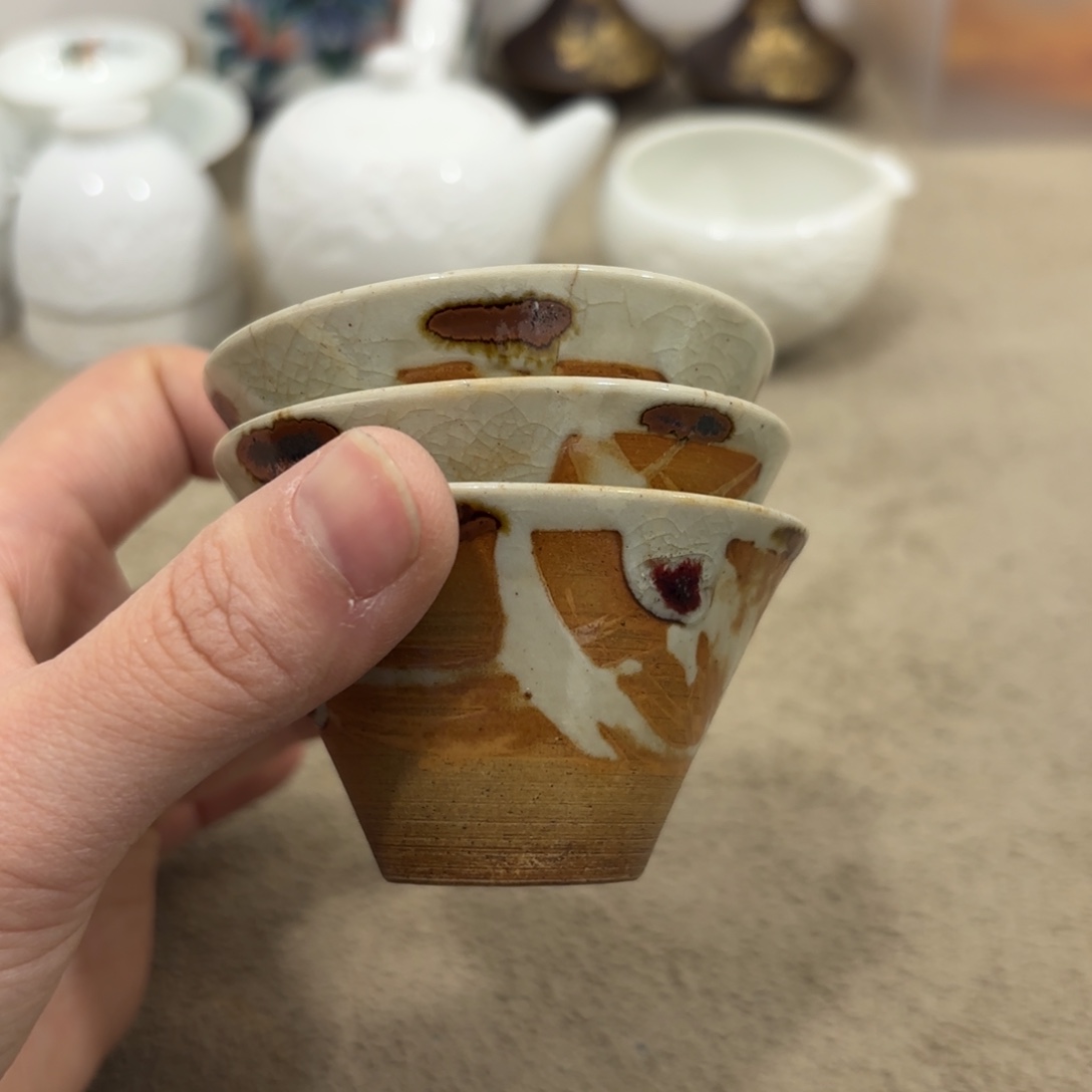 瓷片非常好看漂亮的物品 