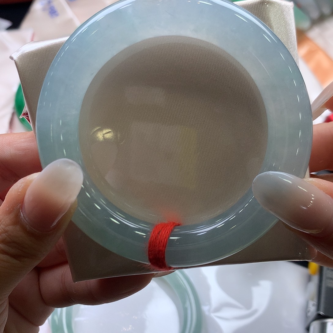 M***卫未镶嵌手镯翡翠57圆