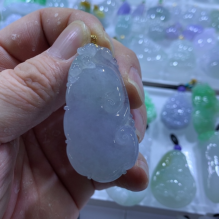 翡翠18K金镶嵌颈饰天然翡翠A货吊坠