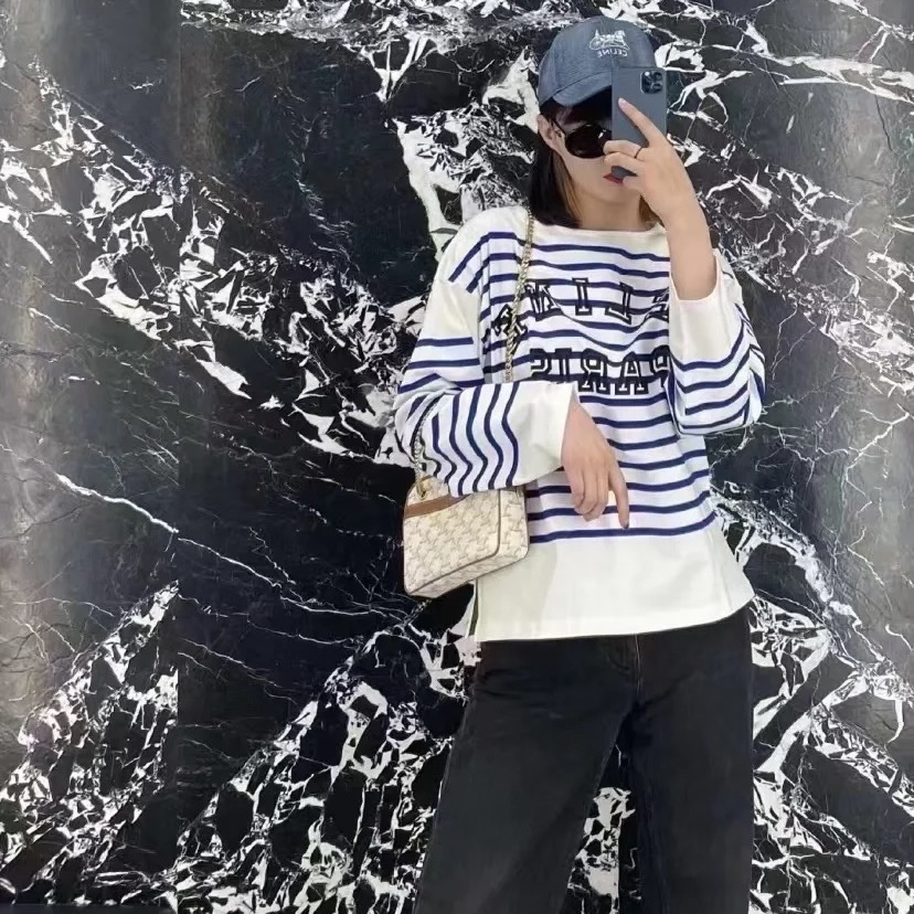 99新 Celine/思琳 条纹长袖卫衣 S码  