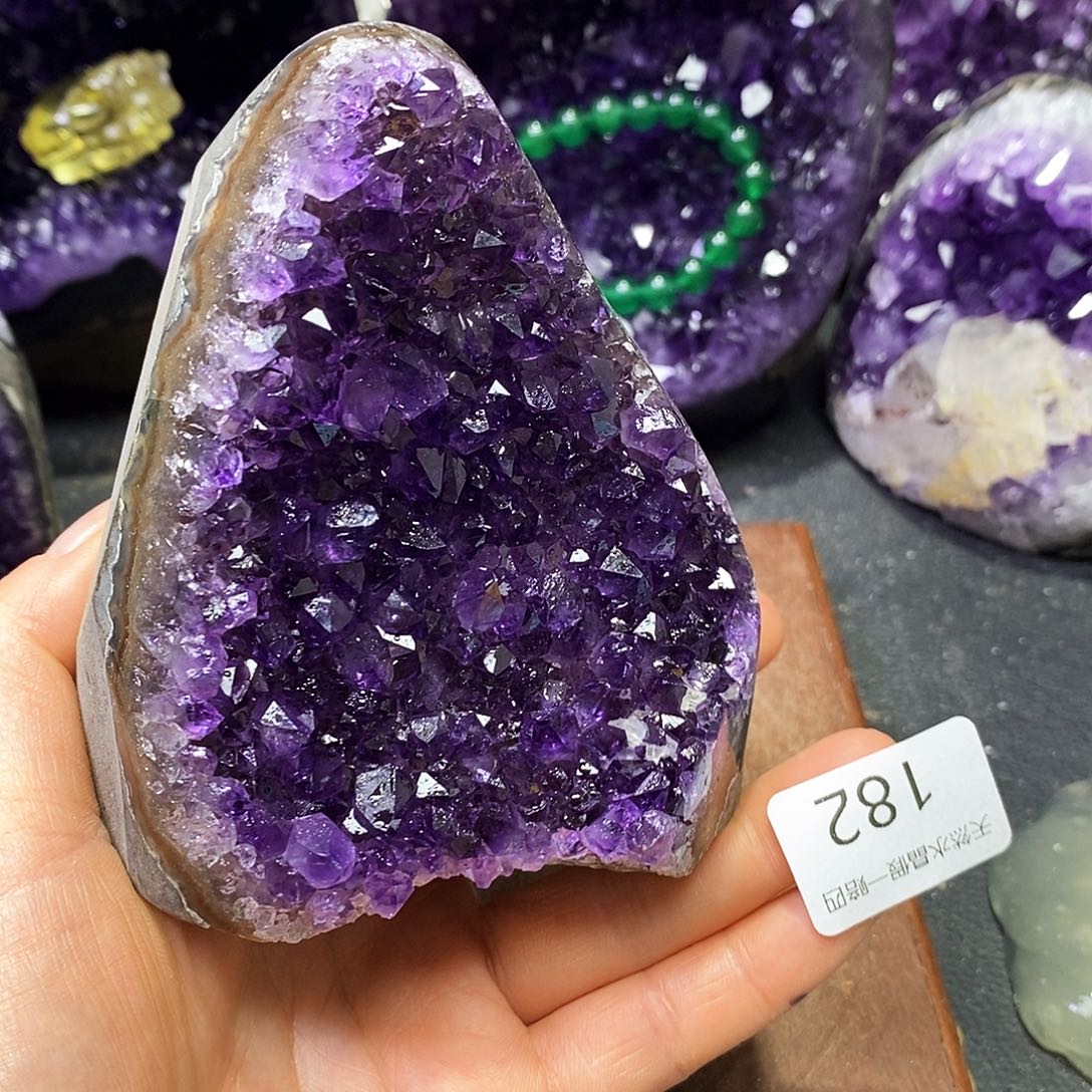 水晶大型摆件（非配饰）未镶嵌