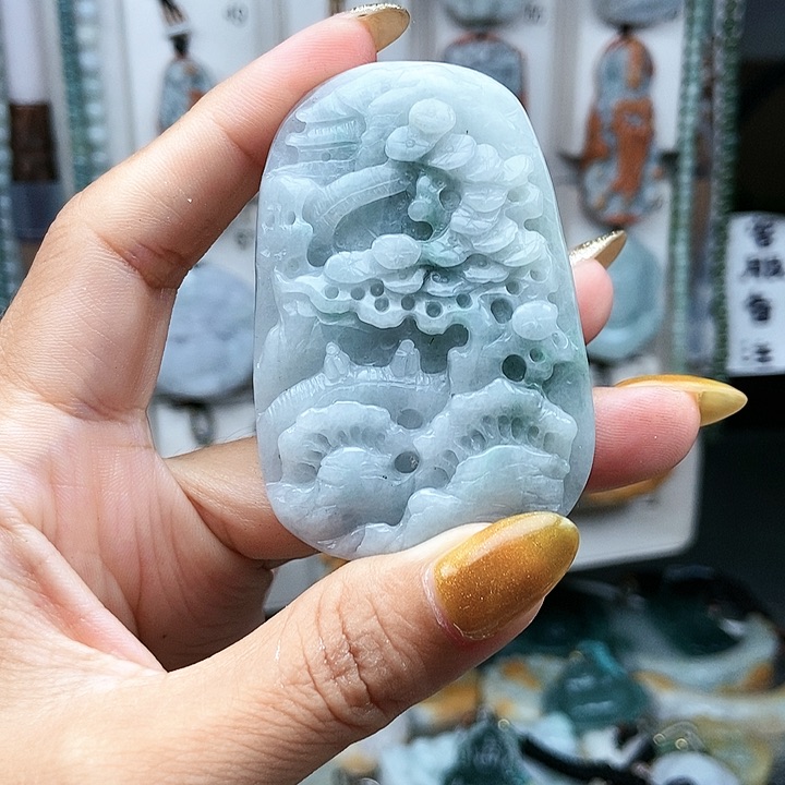 翡翠未镶嵌颈饰翡翠