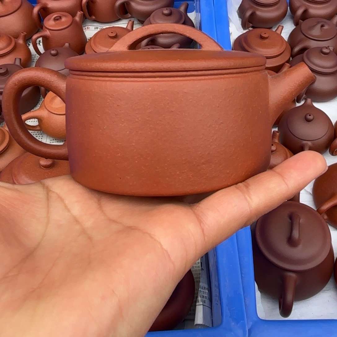 紫砂茶壶一***斤红降坡汉瓦150c c微瑕